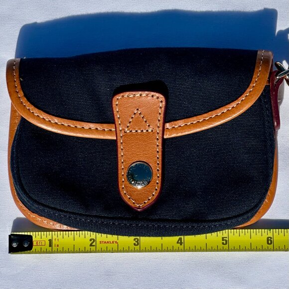 Dooney & Bourke Oncour Elba Snap Flap Wristlet Black Canvas & Tan Red Lining EUC - Picture 8 of 15